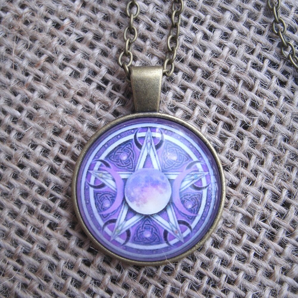 Goddess Symbol Pentacle Glass Cabochon Pendant Necklace